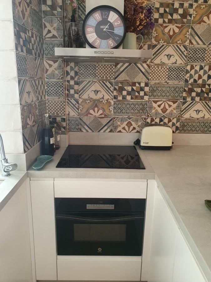 Beautiful Apartment With Terrace San Basilio Севілья Екстер'єр фото