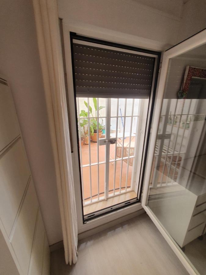 Beautiful Apartment With Terrace San Basilio Севілья Екстер'єр фото